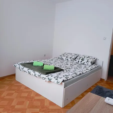 Mina Apartment *