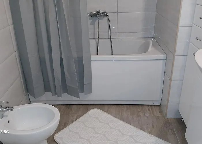 Mina Apartamento Pirot